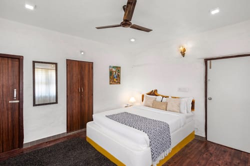 Khade Farms | 4-BHK Pet-Friendly Mudhouse Style Villa with Gazebo and Terrace – 4 bedroom villa in Bengaluru, Karnataka