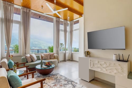Antarmann Casa Mirage | 3-BHK | Terrace | Lake View – 3 bedroom villa in Nainital, Uttarakhand