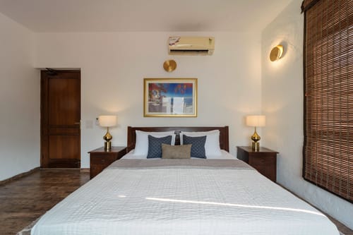 Klook @ Moets Palm Villa – 7 bedroom villa in Gurgaon, Delhi
