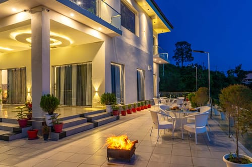 Tranquil @ Cedar Haven - Nahan W/Outdoor Infinity Pool – 3 bedroom villa in Kasauli, Himachal Pradesh