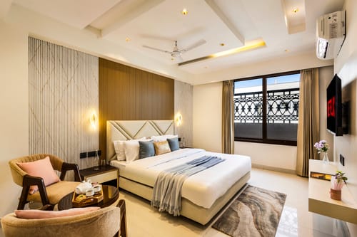 Anandam In The Himalayas Indigo | Suite With Restaurant, Lift & Lounge Near Triveni Ghat – 1 bedroom villa in Rishikesh, Uttarakhand