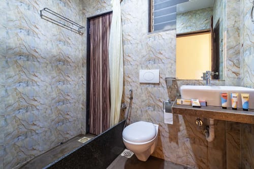 Vine & Splash – 9 bedroom villa in Karjat, Maharashtra