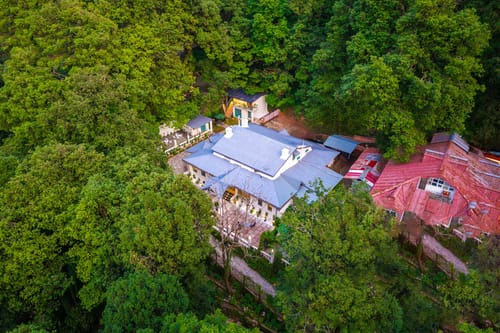 Ivy @ The Emily Chalet – 2 bedroom villa in Nainital, Uttarakhand