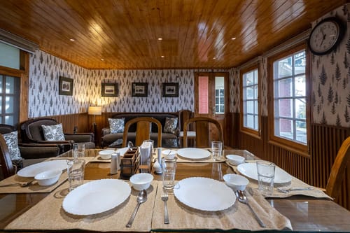Sienna @ Nau Nabh Cottage – 1 bedroom villa in Shimla, Himachal Pradesh