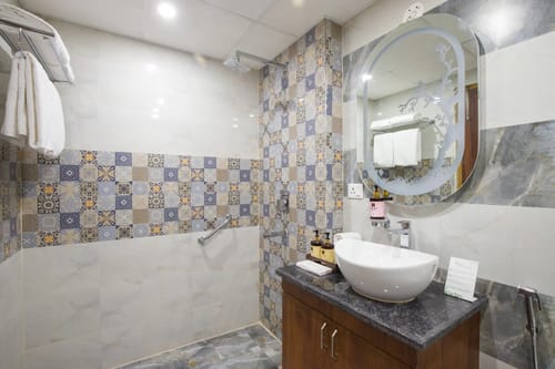 Lafu House Hearth | Serene Hillview Escape With Garden & Cabana – 1 bedroom villa in Shimla, Himachal Pradesh