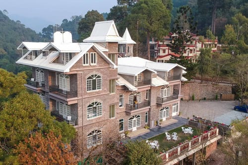 The Mansion - 8BHK – 8 bedroom villa in Kasauli, Himachal Pradesh