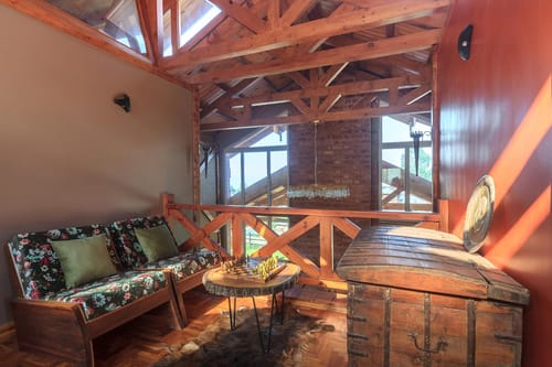 Suroor w/ Central Heating - Tangmarg