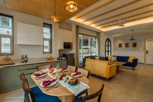 Chapter 2 @ The Ever House – 5 bedroom villa in Kasauli, Himachal Pradesh