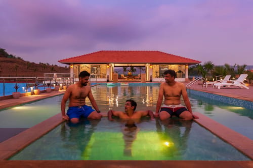 La Palm – 8 bedroom villa in Lonavala, Maharashtra