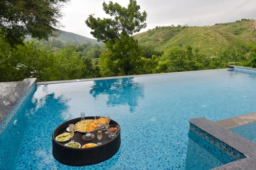 Lake and Hill | Pet-friendly 3-BHK Retreat With Private Pool, Garden, Gazebo & Majestic Aravali Views – 3 bedroom villa in Udaipur, Rajasthan