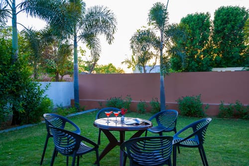 Jeevan Tara Villa | 3-BHK Pet-friendly Retreat: Private Pool, Garden & Scenic Views – 3 bedroom villa in Udaipur, Rajasthan