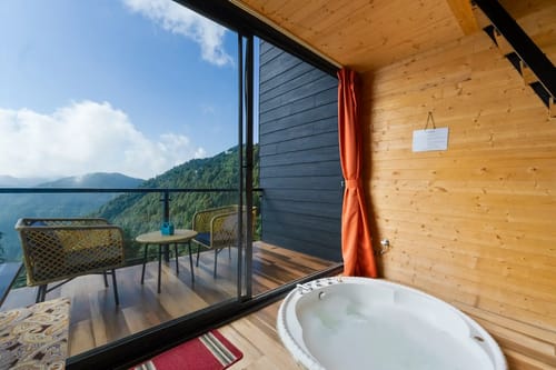 Bliss by The Kiana W/ Indoor Jacuzzi – 1 bedroom villa in Mussoorie, Uttarakhand