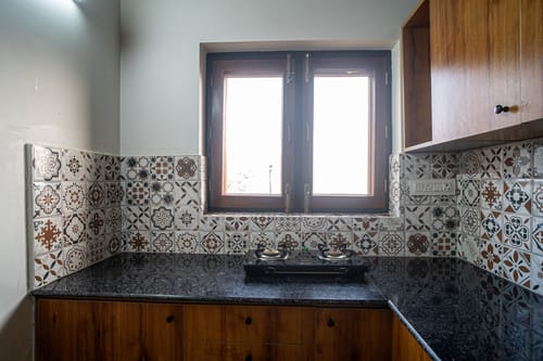 Leopard Trails Duplex | Hillside 2-Room Retreat with Orchard, Kitchen & Sit-out Areas – 2 bedroom villa in Nainital, Uttarakhand