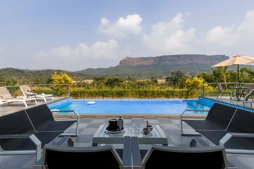 The Tavern at Canary Farms – 4 bedroom villa in Lonavala, Maharashtra