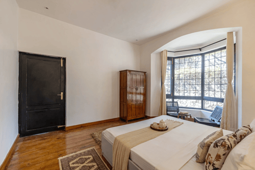 Thistle House | Pet-friendly 4-BHK Hideaway with Gazebo & Terrace by Bhimtal Lake – 4 bedroom villa in Nainital, Uttarakhand