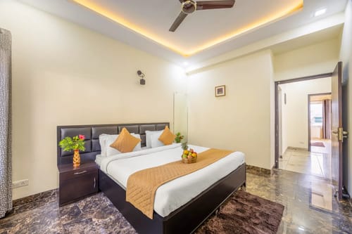 Kingdom Heartz | Elegant Pet-friendly 2-BHK Apartment With Balcony, Common Pool, Common Garden & Restaurant  – 2 bedroom villa in Nainital, Uttarakhand