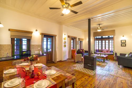 Paris Villa W/ Outdoor Pool