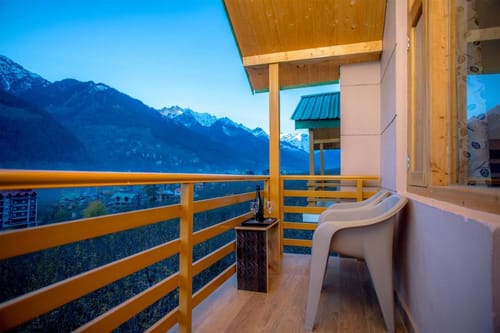 4 Rooms @ Stonehurst Cottage – 4 bedroom villa in Manali, Himachal Pradesh