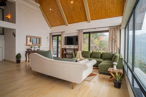 Bourbon Sky – 3 bedroom villa in Mussoorie, Uttarakhand