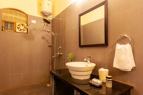 Casa Do Amor – 6 bedroom villa in North Goa, Goa