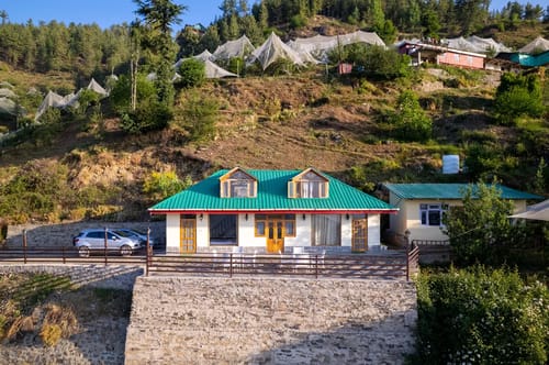 Jomotel Talai – 2 bedroom villa in Shimla, Himachal Pradesh