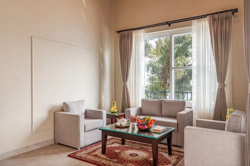 Twin Chalets | 4-BHK  Pet-friendly Escape With Valley-facing lawn, Terrace & 2 Living Rooms – 4 bedroom villa in Nainital, Uttarakhand