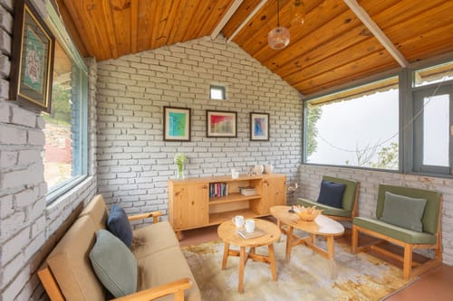 Starfell @ Urna Boutique Stay – 1 bedroom villa in Mukteshwar, Uttarakhand