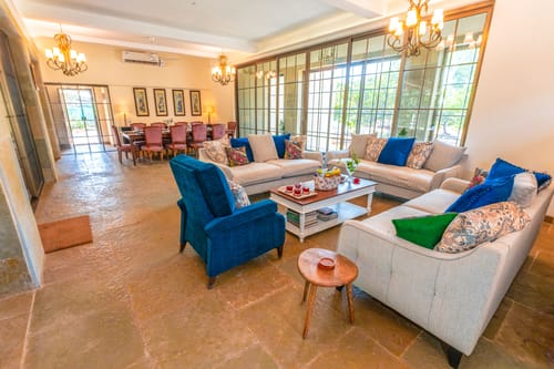 Casa Mocha | 5-BHK Pet-friendly Retreat With Pvt Pool, Verandah & Ent Lounge – 5 bedroom villa in Alibaug, Maharashtra