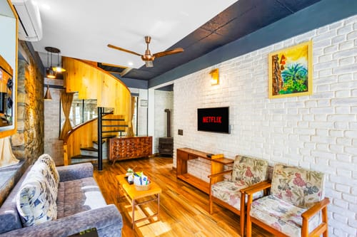 Granny’s Den | 1 Pet-friendly Artistic Hut With Shared Pool, Restaurant & Gazebo by the River – 1 bedroom villa in Dehradun, Uttarakhand