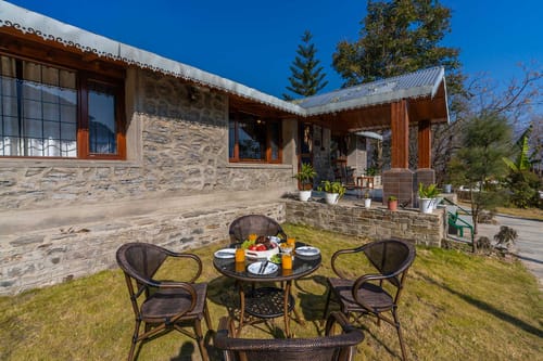 Ornate @ Juneo Orchards – 2 bedroom villa in Kasauli, Himachal Pradesh