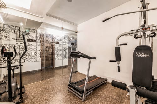 Liv Regalia Serviced Apartments | 1-BHK Suite with Restaurant, Lift, Gym & Conference Room | 1 km from Millennium City Centre – 1 bedroom villa in Delhi NCR, Delhi