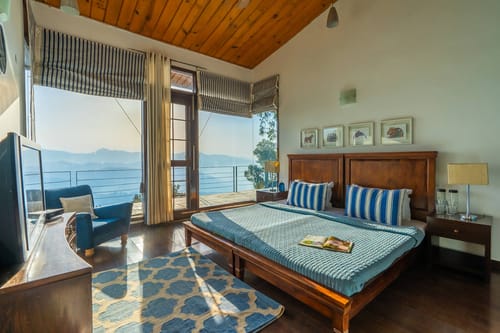 Hillcrest Villa – 4 bedroom villa in Kasauli, Himachal Pradesh