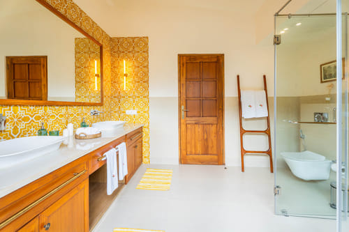 The Heliconia Bungalows - Vagator – 3 bedroom villa in North goa, Goa