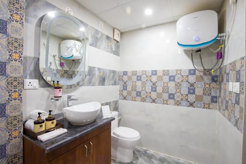 Lafu House Hearth | Serene Hillview Escape With Garden & Cabana – 1 bedroom villa in Shimla, Himachal Pradesh