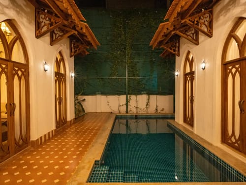 Samukha | Pet-friendly 4-BHK With Private Pool & Garden & Entertainment Lounge