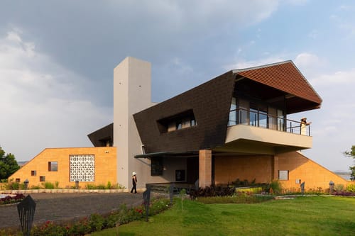 Pearl Lakeview Mansion - Igatpuri – 5 bedroom villa in Igatpuri, Maharashtra