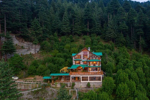 Maharaja Suite @ The Imperial Estate – 1 bedroom villa in Manali, Himachal Pradesh