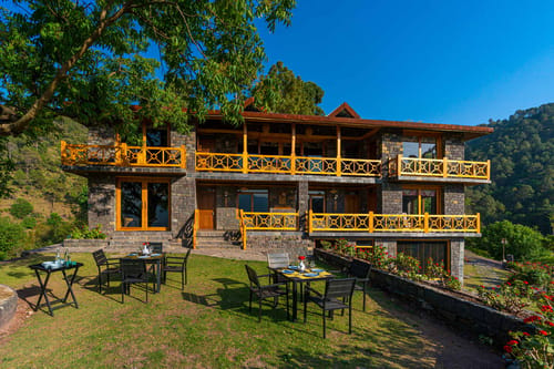 Mountain Mirage - Parwanoo – 4 bedroom villa in Kasauli, Himachal Pradesh