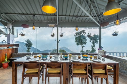 Barefoot Bunglow – 3 bedroom villa in Mussoorie, Uttarakhand