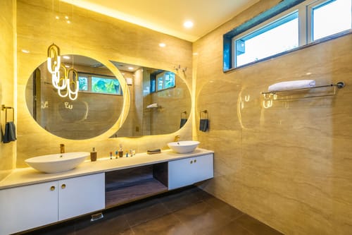 Saturn @ Wandering Vines W/ Indoor Pool - Sohna