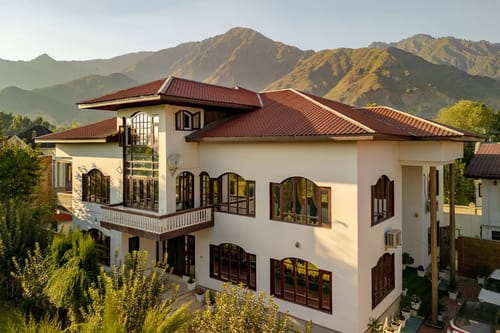 Dusk @ Wooden Arches – 2 bedroom villa in Srinagar, Jammu And kashmir