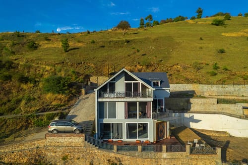 Orion Villa – 4 bedroom villa in Shimla, Himachal Pradesh
