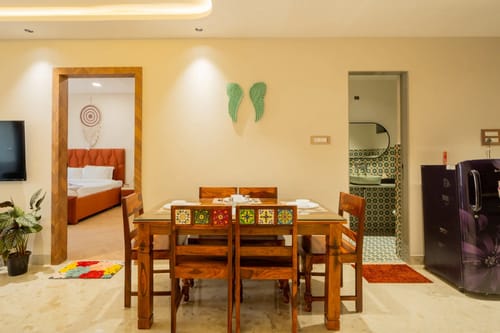 Kamerios Skye | 1-BHK | Jacuzzi | Balcony | Rooftop Pool | Lift  – 1 bedroom villa in North Goa, Goa