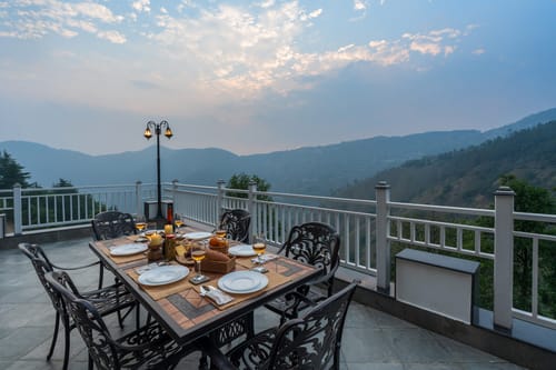 Summit @ The Mohru Estate - Chail w/ Heated Pool – 4 bedroom villa in Shimla, Himachal Pradesh