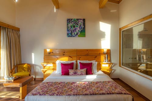 1 Room @ Daafi – 8 bedroom villa in Shimla, Himachal Pradesh
