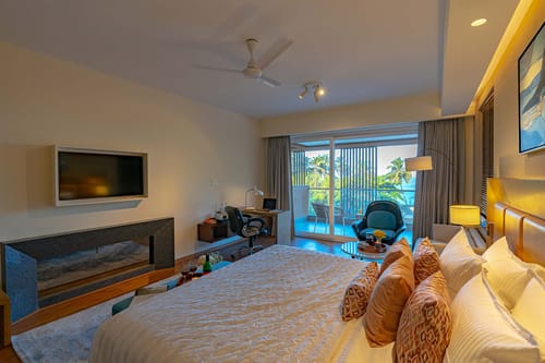 Breeze @ Isabella – 6 bedroom villa in North Goa, Goa