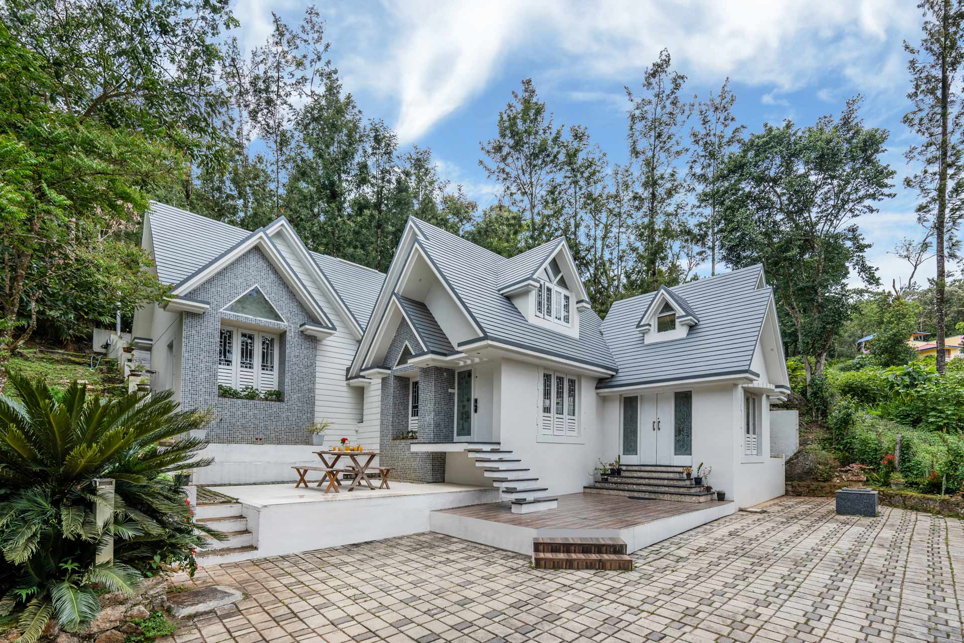 Mathikettan Homestay