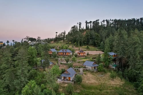 Oakwood Cottage – 2 bedroom villa in Shimla, Himachal Pradesh