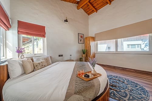 Casa Gaula | 4-BHK Cottage with  Lawn and Outdoor Sit-Out | 20 mins away from Bhimtal Lake – 4 bedroom villa in Bhimtal, Uttarakhand