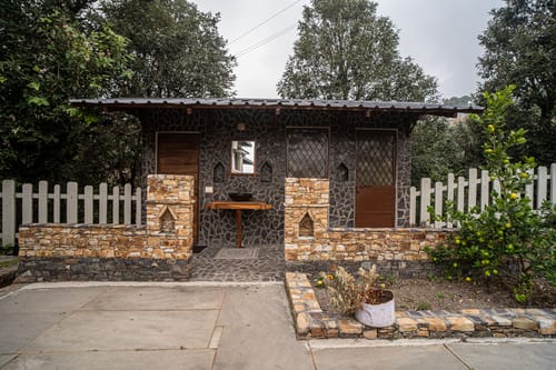 Tapovan Estate | 2-BHK With Kids’ Attic, Garden, Gazebo & Scenic Views – 3 bedroom villa in Nainital, Uttarakhand
